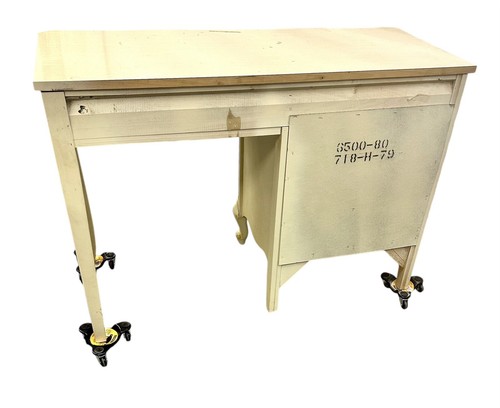 French Provincial Solid Wood Writing Desk Dresser Dressing Table Table Vintage g - Picture 5 of 18