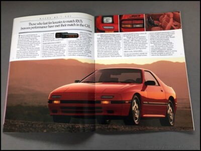 1988 Mazda Rx-7 Rx7 26-page Sales Brochure Catalog - Convertible 1988 Mazda Rx-7 Rx7 26-page Sales Brochure Catalog - Convertible