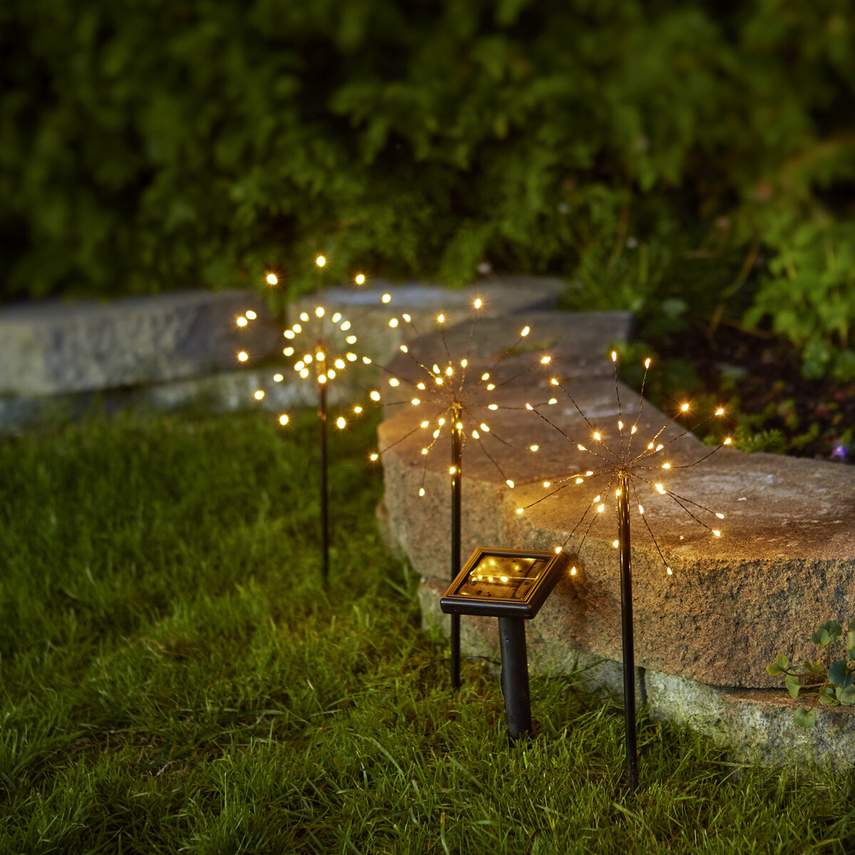 LED Solarstab FEUERWERK Gartendeko Gartenstecker LED Dämmerungssensor 3er Set