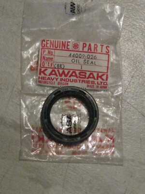 KAWASAKI W2TT/W2SS/W1SS/W1/H1/A1/F12MX/S3/KH/F5/S1/KT/F FORK OIL SEAL NOS!