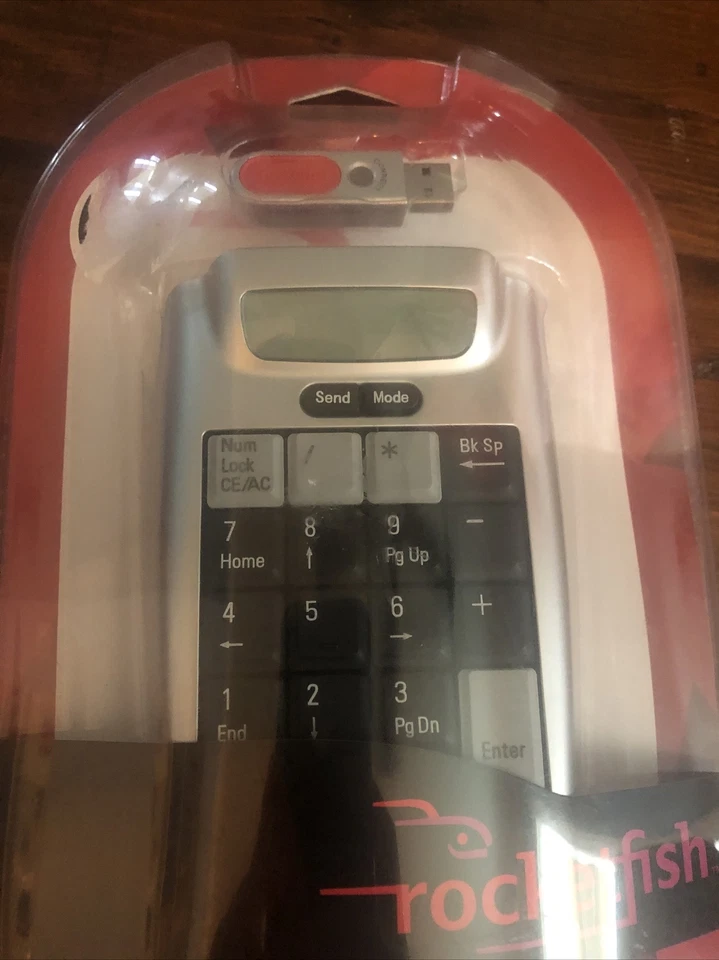 Rocketfish RF-NBKPD Wireless Numeric Keypad for Notebooks!! Brand New Sealed - Image 2 of 3