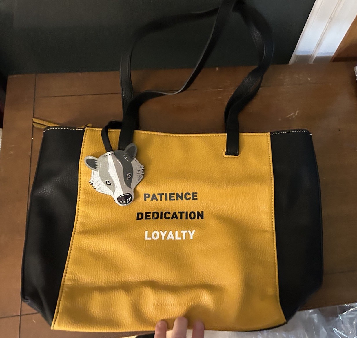 GUC Danielle Nicole Harry Potter Hufflepuff Tote … - image 1