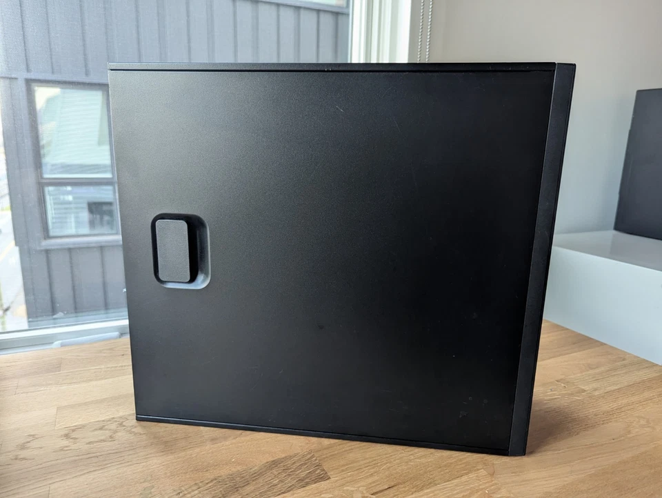 HP Z240 Tower Xeon E3-1230 v5 @ 3.40GHz 16 GB Ram NVIDIA 740GT. NO HDD & OS. - Image 2 of 4