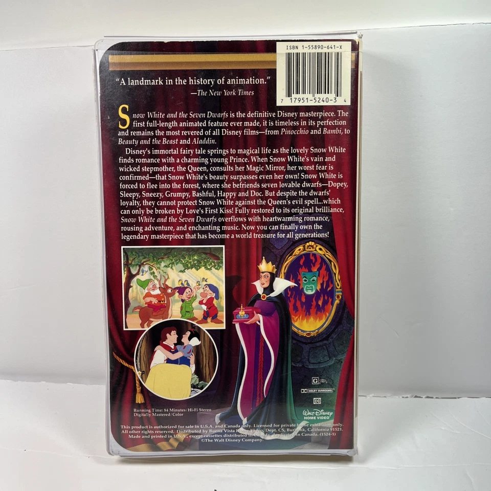 Vintage VHS Tapes: Snow White - Walt Disney Masterpiece - USED - Image 2 of 4