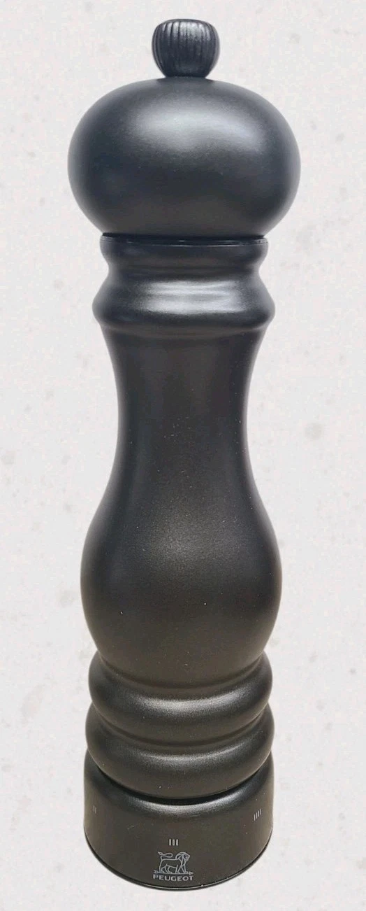 Peugeot 870422/1 Paris Classic 9-Inch Pepper Mill, Chocolate