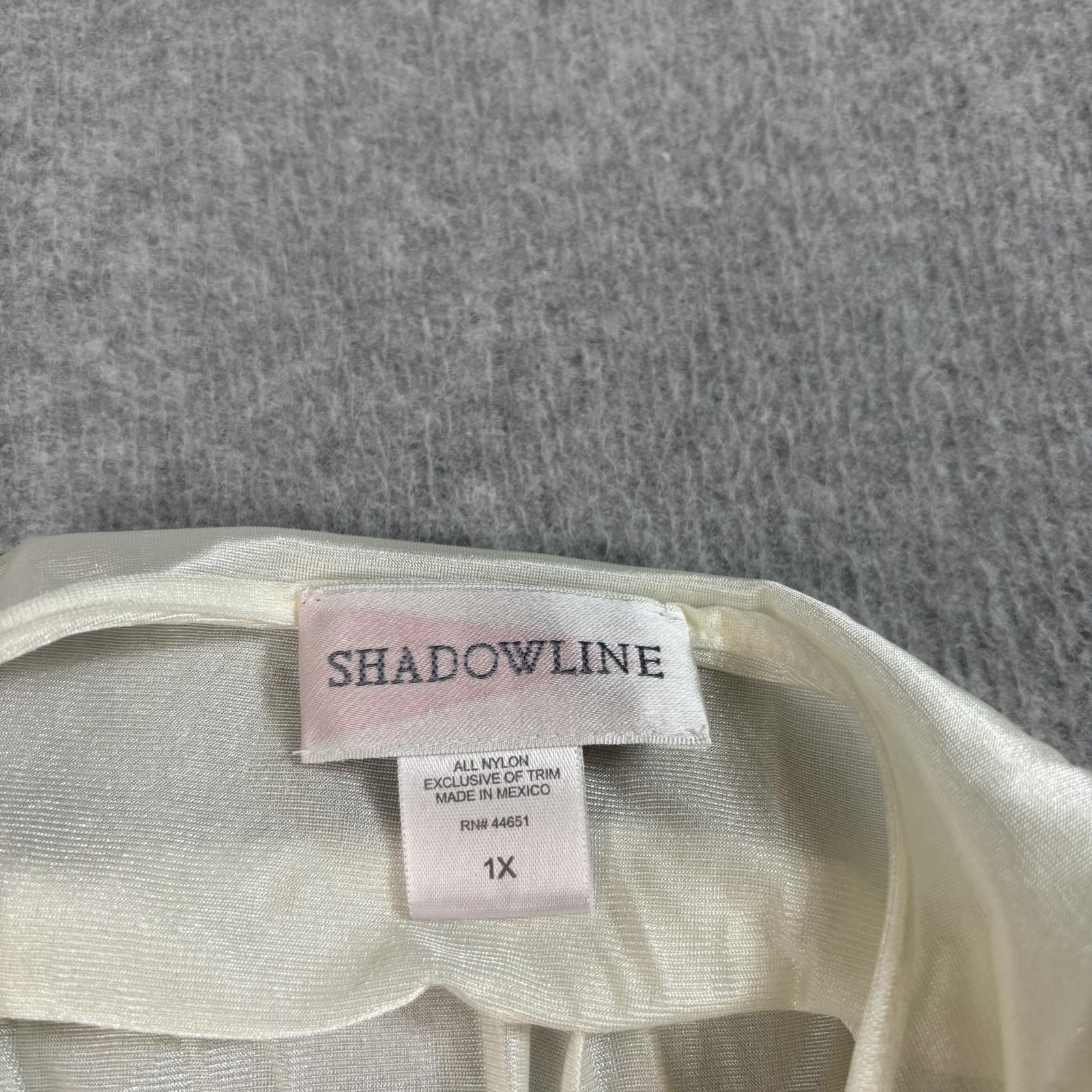 Shadowline Nightgown Robe Set Women 1X White Nylon Lace Peignoir Full Sweep Belt