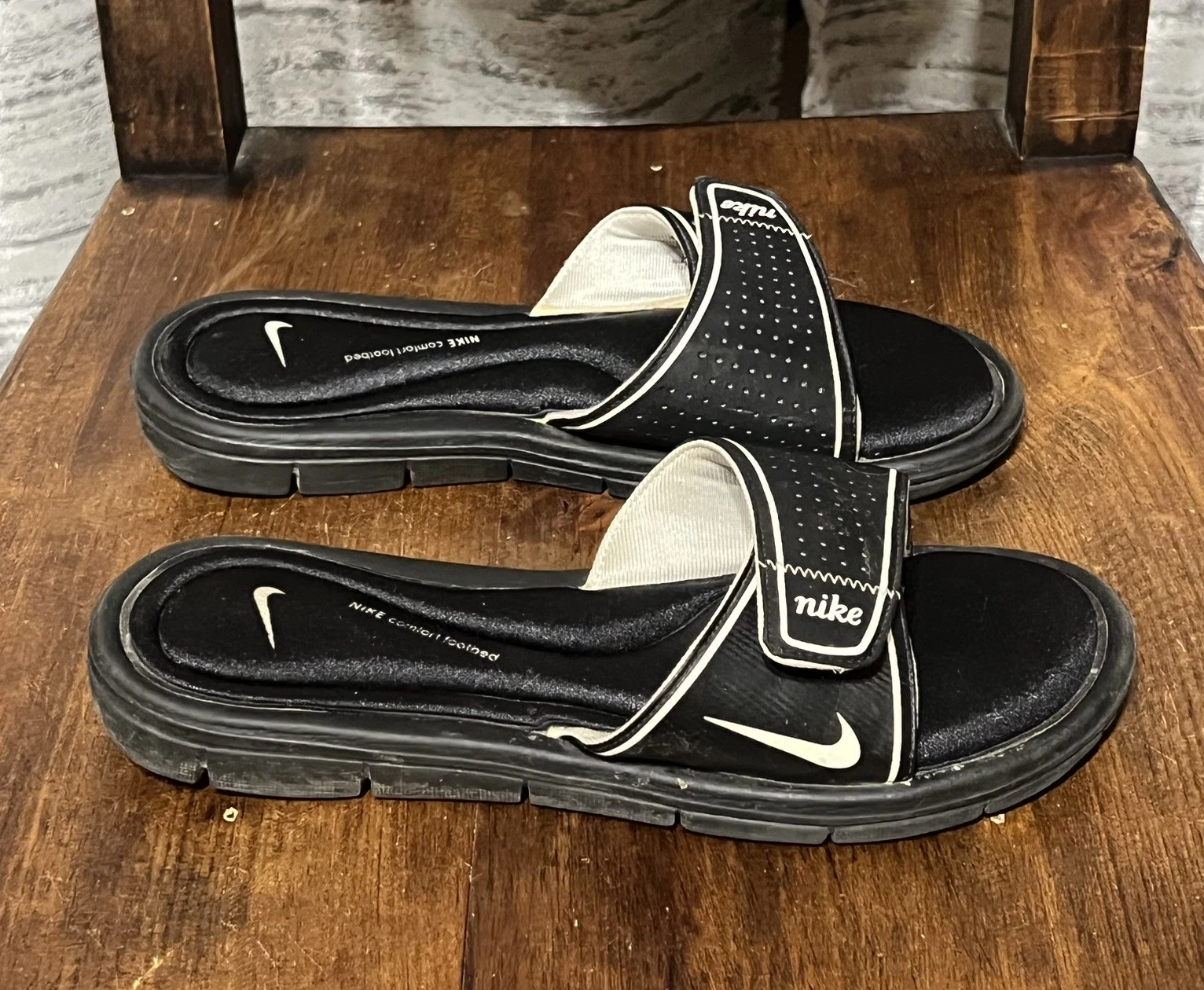 Sandali infradito Nike comodi plantare donna taglia 9 nero scarpe memory