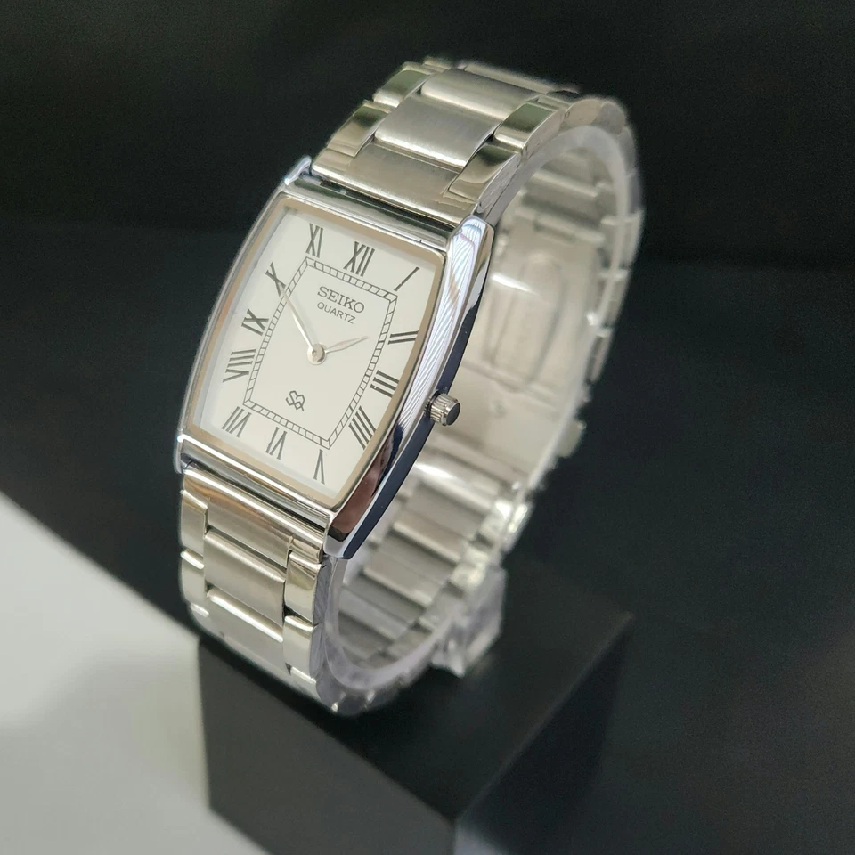 Vintage Seiko Slim Quartz White Face Gentlemen's Wrist Watch - FREE SHIPPING - Image 2 of 4