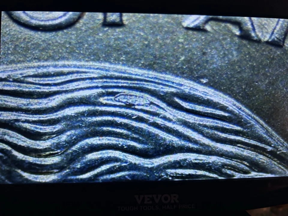 2008-P NM MS Error Quarter Die Chip In Hair And Nose, Die Crack On Forehead  - Image 3 of 4