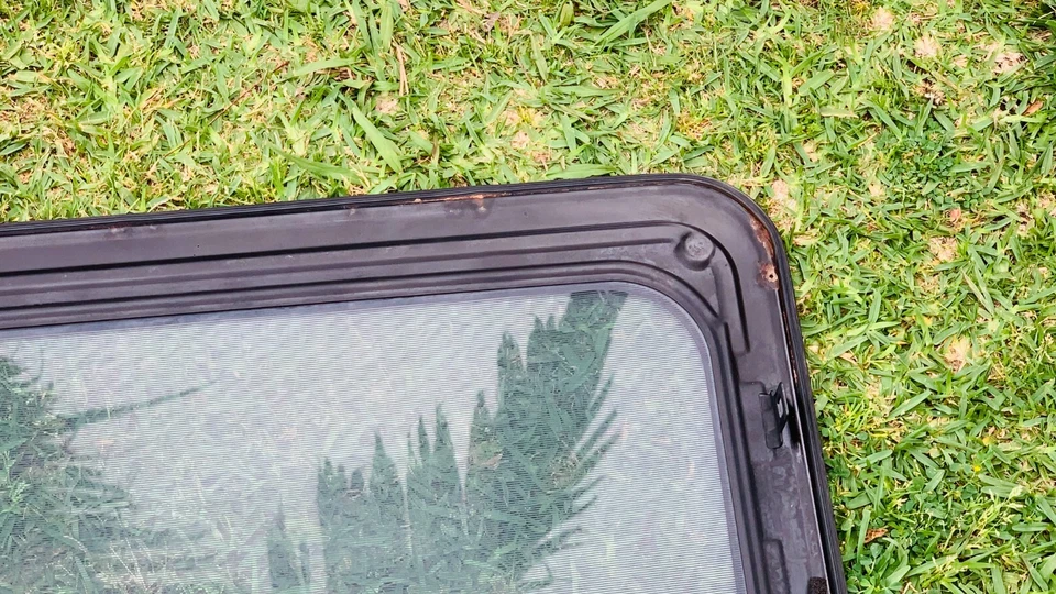 OEM 2001-2006 Mitsubishi Montero XLS TECHO CORREDIZO PANORÁMICO VIDRIO VIDRIO MÓVIL Foto 4 de 4