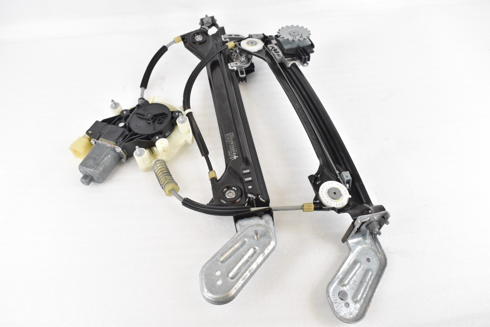 2014-2019 MASERATI GHIBLI REAR PASSENGER RIGHT DOOR WINDOW REGULATOR MOTOR OEM