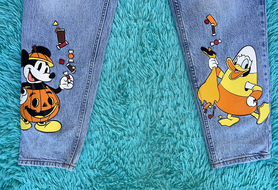 Pantalones de mezclilla Disney Her Universe para mujer 19 Mickey Donald Halloween azul tiro alto mamá Foto 4 de 4