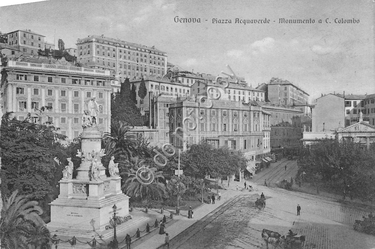 Cartolina Genova Piazza Acquaverde Monumento a Colombo animata carrozza Brunner