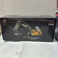 Yi Gong Toys Radio Control, R/C construction excavator. 9 channel remote, New!