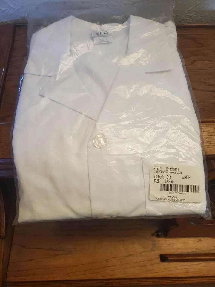 Lab Coat White Sz LARGE by Meta 38 in NEW In Bag - Image 2 of 4
