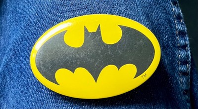 1964 TM & DC Comics, Inc Batman 2 3/4'' Wide Celluloid Pinback