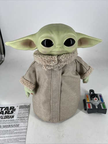 Mattel Baby Yoda Grogu Animatronic Toy Moves & Talks Tested & Works. With Remote - Picture 2 of 11