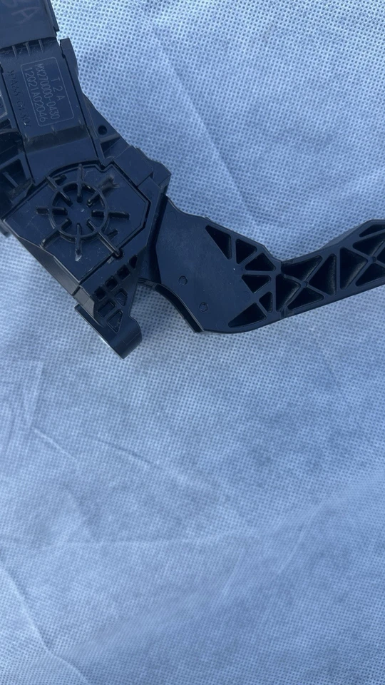 Pedal acelerador de gasolina Honda Accord 2013-2017 OEM MX270000-0430 Foto 3 de 4