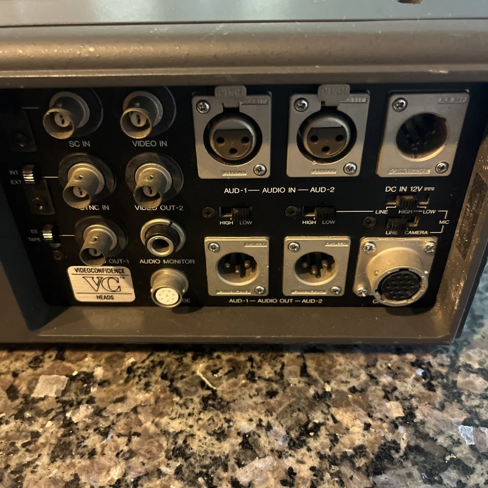 JVC CR-4900U Video Cassette Recorder WORKS - Image 3 of 4