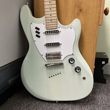 guild surfliner electric guitar 