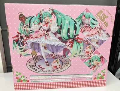 Good Smile Company Vocaloid Hatsune Miku 15th Anniversary Ver. 1/7