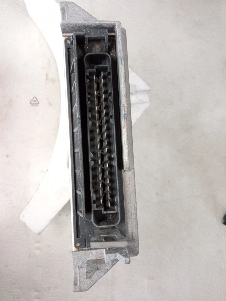 9624538180 centralina motore PEUGEOT 306 BREAK 1994 MAGNETIMARELLI 141556 - Immagine 3 di 4