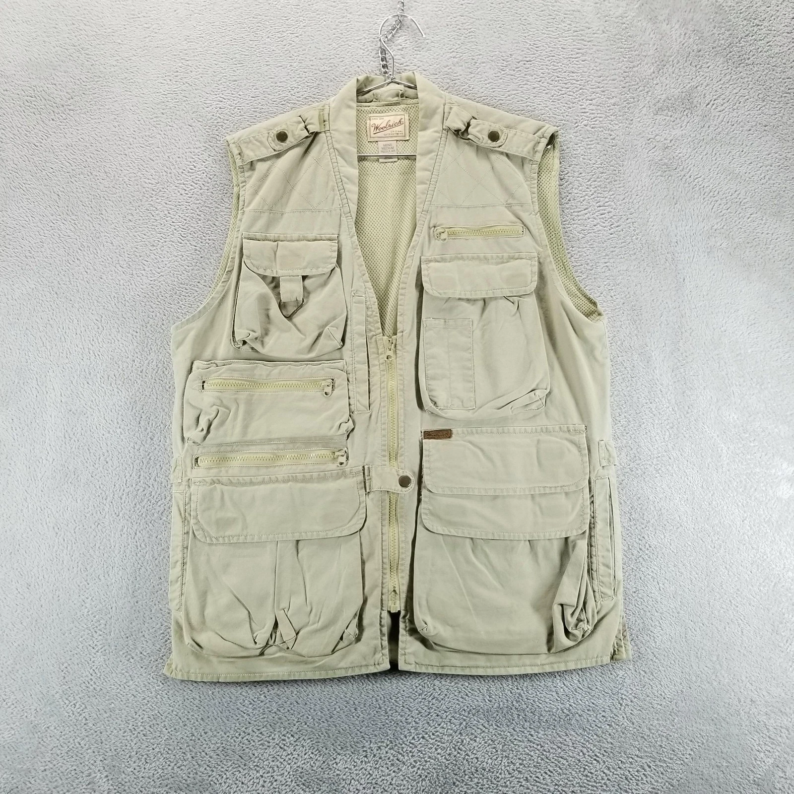 Woolrich Vest Mens M Beige Canvas Utility Cargo Pocket Full Zip Outdoor Hiking
