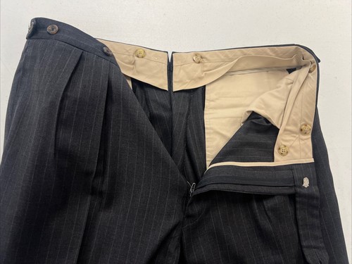 Paul Stuart Men's Gray Striped Wool Suit 45L 35X30 $1,895 - Picture 10 of 12