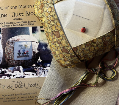 Pixie Dust too! Pillow of the Month~June  Just Bloom  Kit 2002 NEW