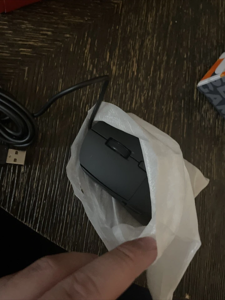 NEW CyberpowerPC M2 Elite Gaming Mouse RGB 6 Color 6 Button SEALED BOX - Image 2 of 4