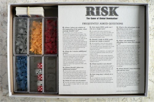 Vintage RISK Board Game 1999 Excellent! 100% COMPLETE! Bilingual French Strategy - Picture 5 of 8