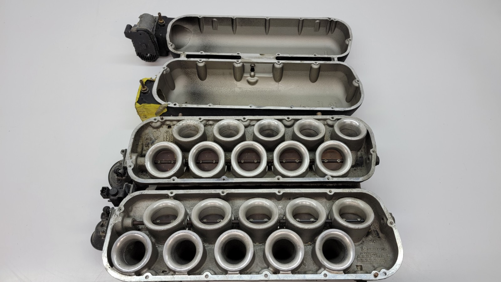 LAMBORGHINI GALLARDO INTAKE MANIFOLD OEM 07L133433F UPPER AND LOWER  
