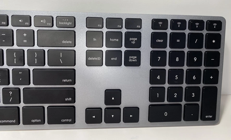 Matias FK418BTLB Backlit Wireless Aluminum Keyboard Space Gray Bluetooth *READ* - Image 4 of 4