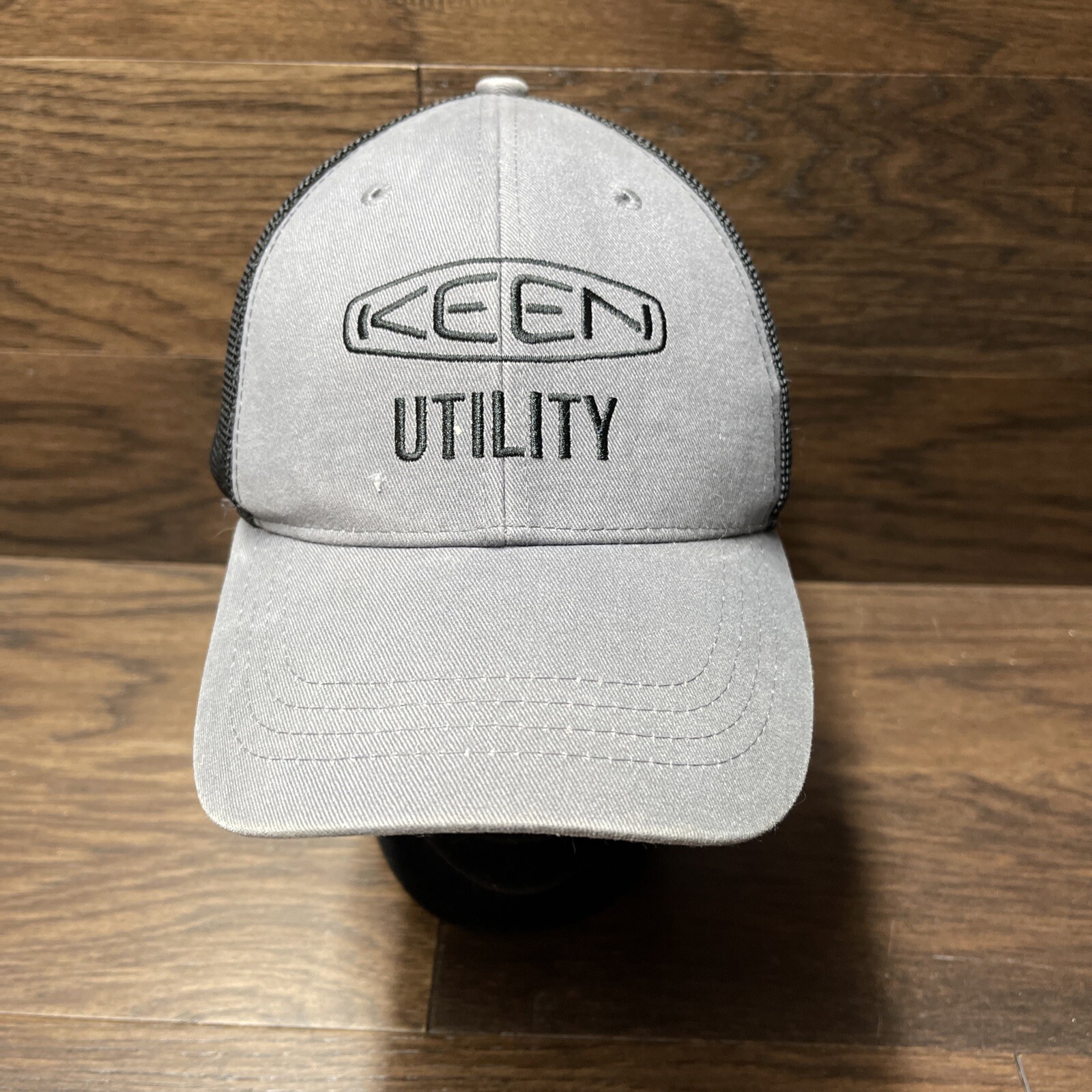 Cappello Uomo KEEN UTILITY Regolabile Nero e Grigio