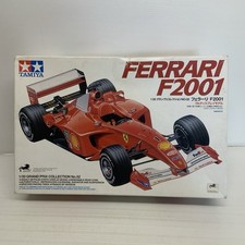 Kit maquette Tamiya voiture F1 FERRARI F2001 1/20 Grand Prix Collection n°52