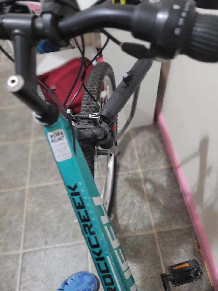 Bicicleta Huffy 29 polegadas, ótimo estado, azul-petróleo, VEM COM ACESSÓRIOS GRÁTIS!! - Imagem 4 de 4