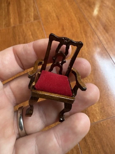 VINTAGE BESPAQ STYLE VICTORIAN DINING CHAIR DOLLHOUSE MINIATURE BURGUNDY 2” 1:24