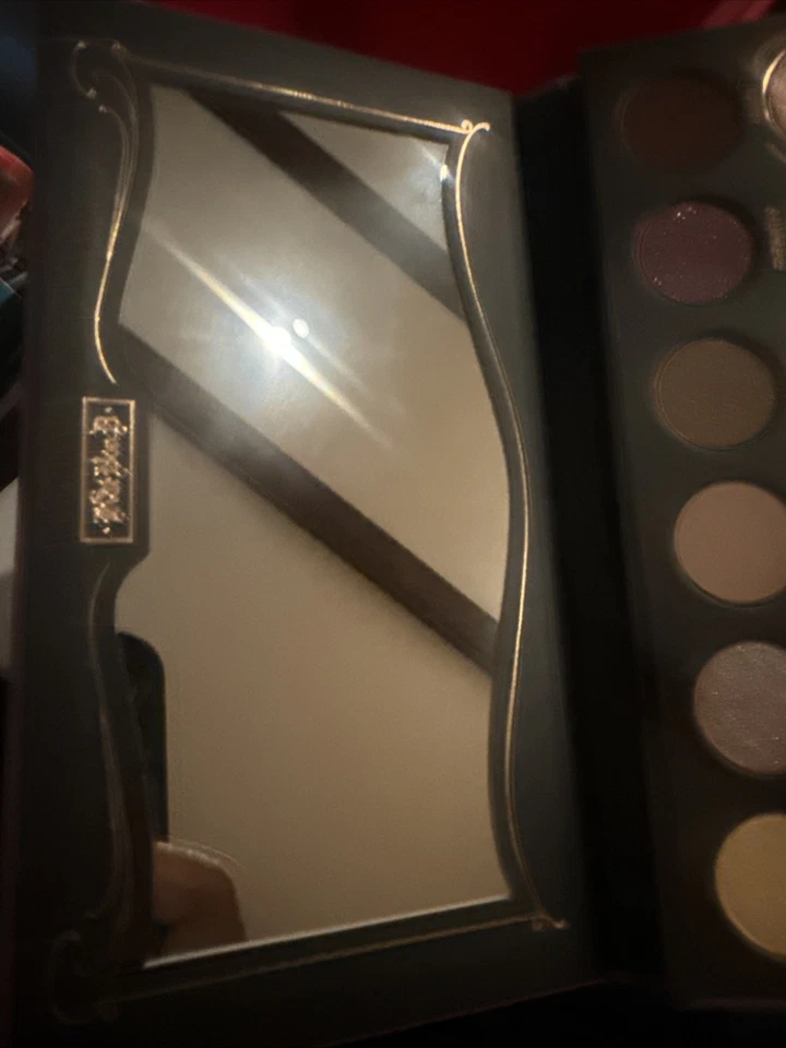 Paleta de sombras de ojos Kat Von D 'Lolita Por Vida' 15 hermosos tonos nueva en caja edición limitada Foto 4 de 4