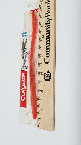 Bugs Bunny And Friends Toothbrush Set Colgate Warner Bros Lot 4 Looney Tunes NOS - Picture 6 of 11