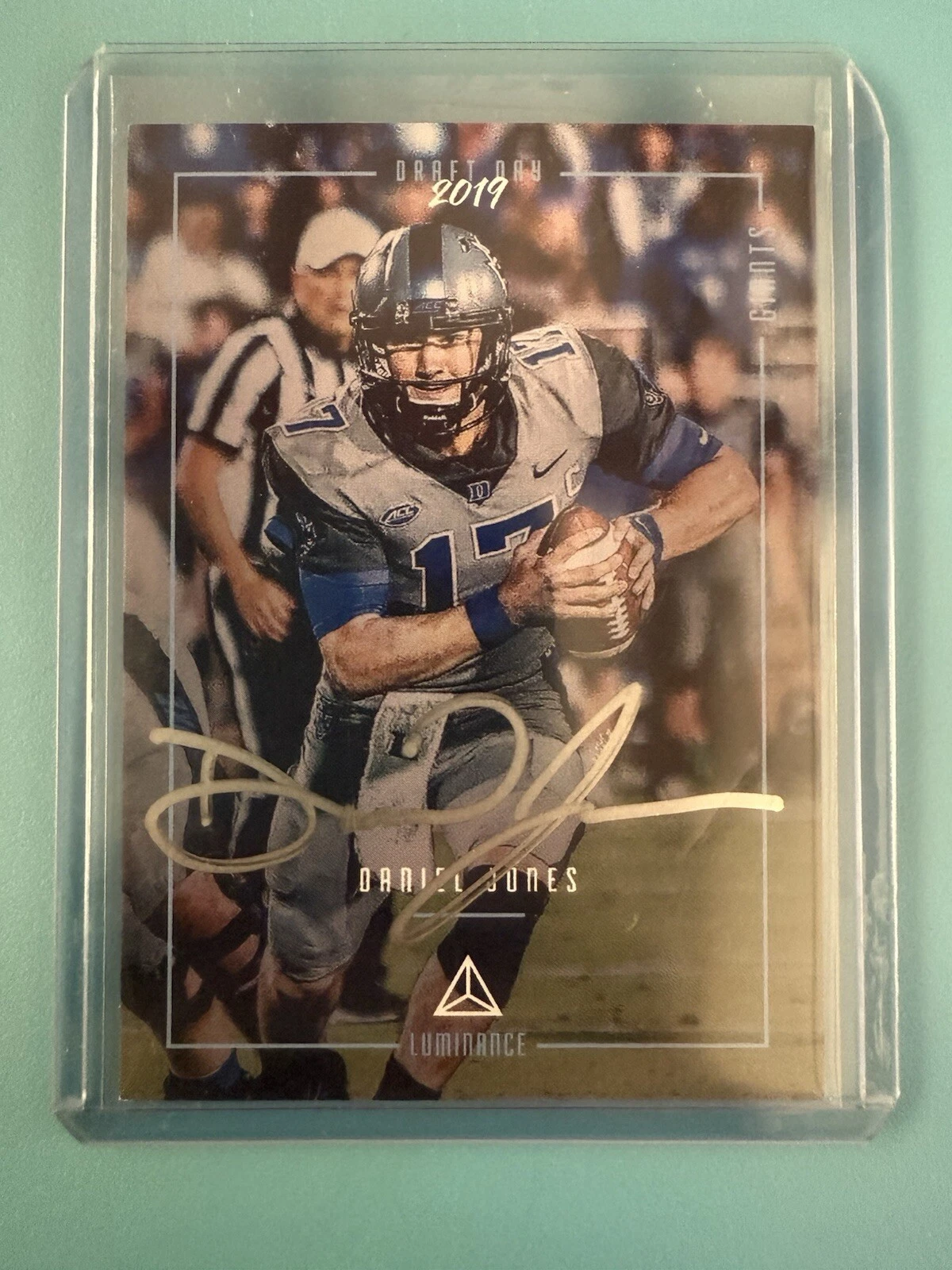 Daniel Jones Panini Luminance Draft Day Signatures #DDSDJ Silver Ink