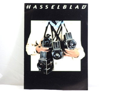 HASSELBLAD CAMERA SYSTEM FOLDOUT (NEAR MINT)