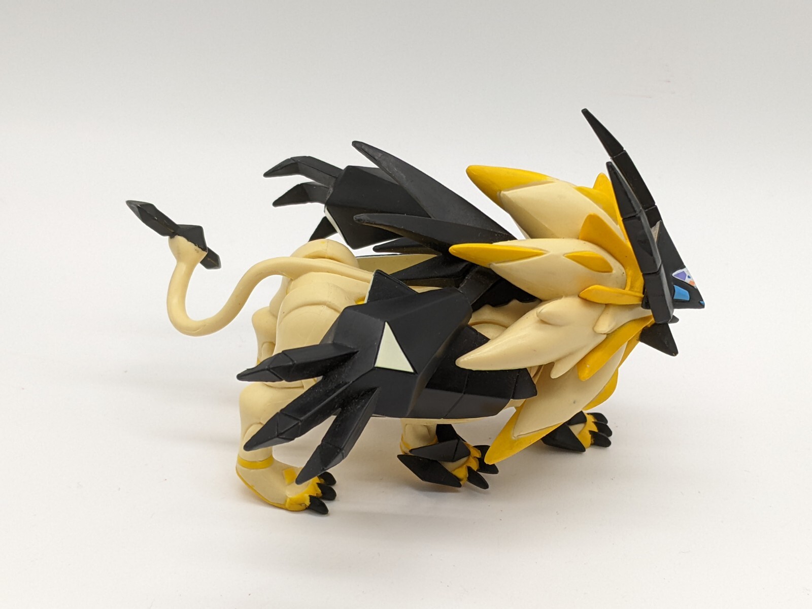  Takaratomy Pokemon Sun & Moon EHP-13 Necrozma Dusk