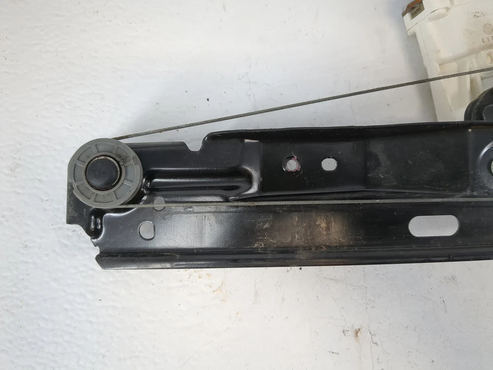 Dodge Avenger 2008-2014 pasajero motor ventana eléctrica trasera derecha YKD40 Foto 2 de 4