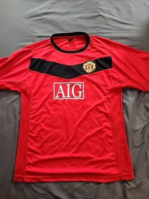 Manchester United Home Shirt Men s Large Red AIG Football