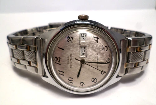 Vintage 1970s Timex Marlin Viscount Automatic Brushed Silver Dial Men's Watch