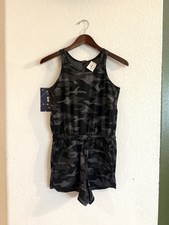 Athleta Girl Kids On the Go Romper Sleeveless Gray Grey Camo Print Size XL 14
