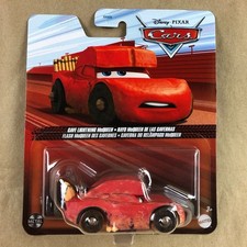 Disney Pixar Cars Cave Lightning Mcqueen Red 1:55 Scale Diecast Car