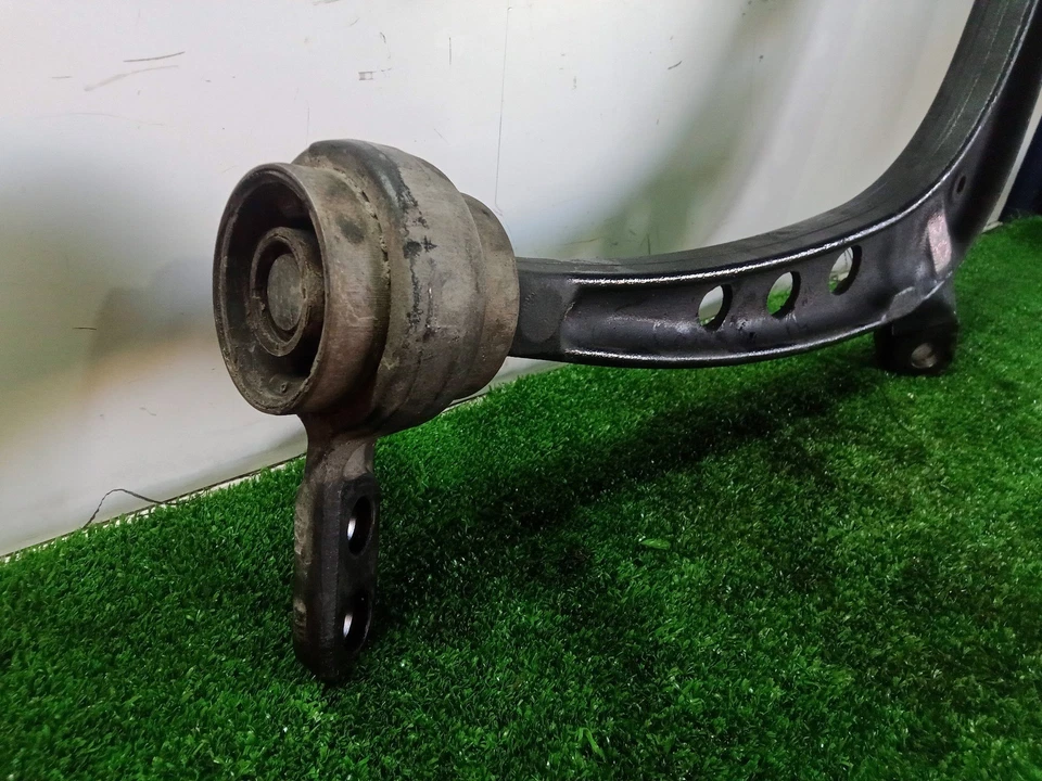 R028 MANILLAR INFERIOR SUSPENSIÓN DELANTERA DERECHA / 604688 BMW SERIE 3 BERLINA Foto 4 de 4