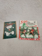Vintage Christmas Magnet And Tree Package Tie On's Decorative NOS