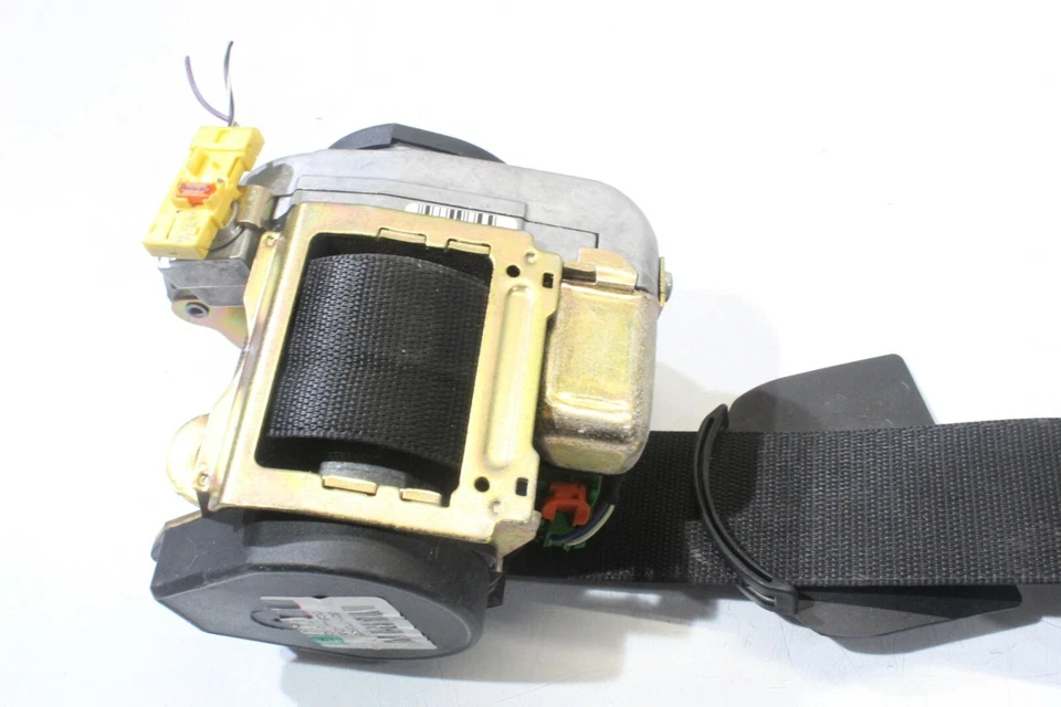 Mercedes-Benz E55 AMG 2004 conjunto de cinturón de seguridad del lado del pasajero delantero derecho A1279 Foto 3 de 4